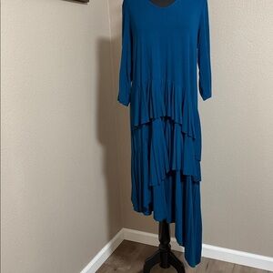 Elegant Blue Layered Women's Dress